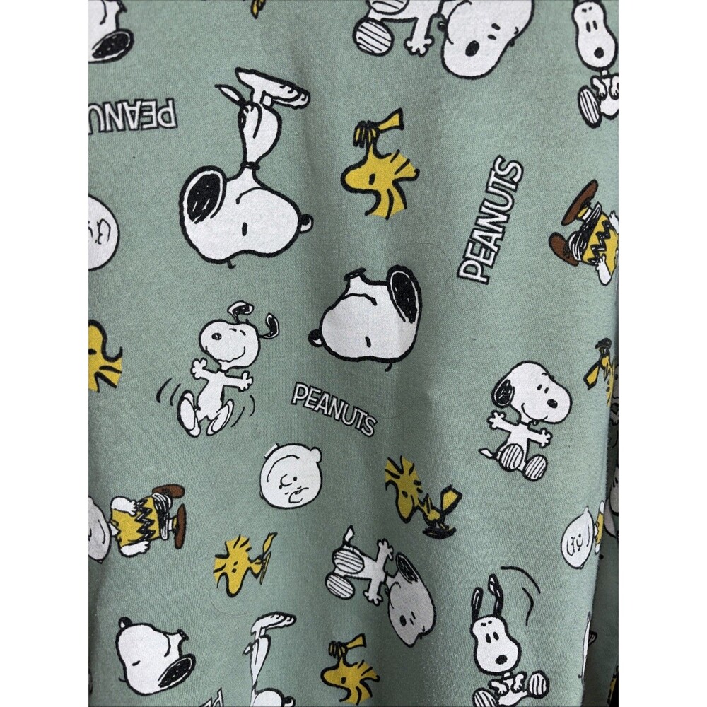 Women’s Juniors XL 15-17 Green Peanuts Sweatshirt LS All Over Graphics Snoopy - Picture 3 of 6